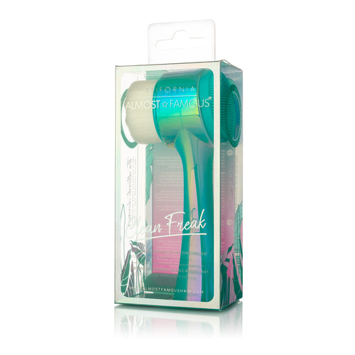 Almost Famous 2-in-1 Exfoliating Brush