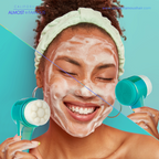 Almost Famous 2-in-1 Exfoliating Brush